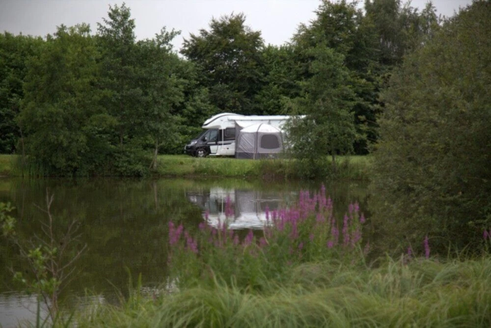 Vango Airbeam Vango Airhub Hexaway II Tall Awning (2022) - Image 8