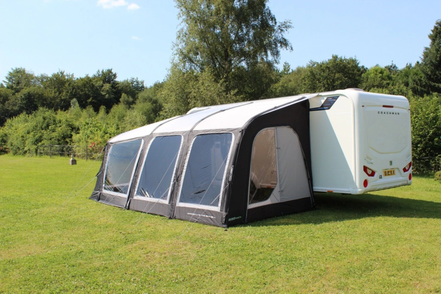 Outdoor Revolution Sportlite Air 320ex Caravan Awning - Image 2